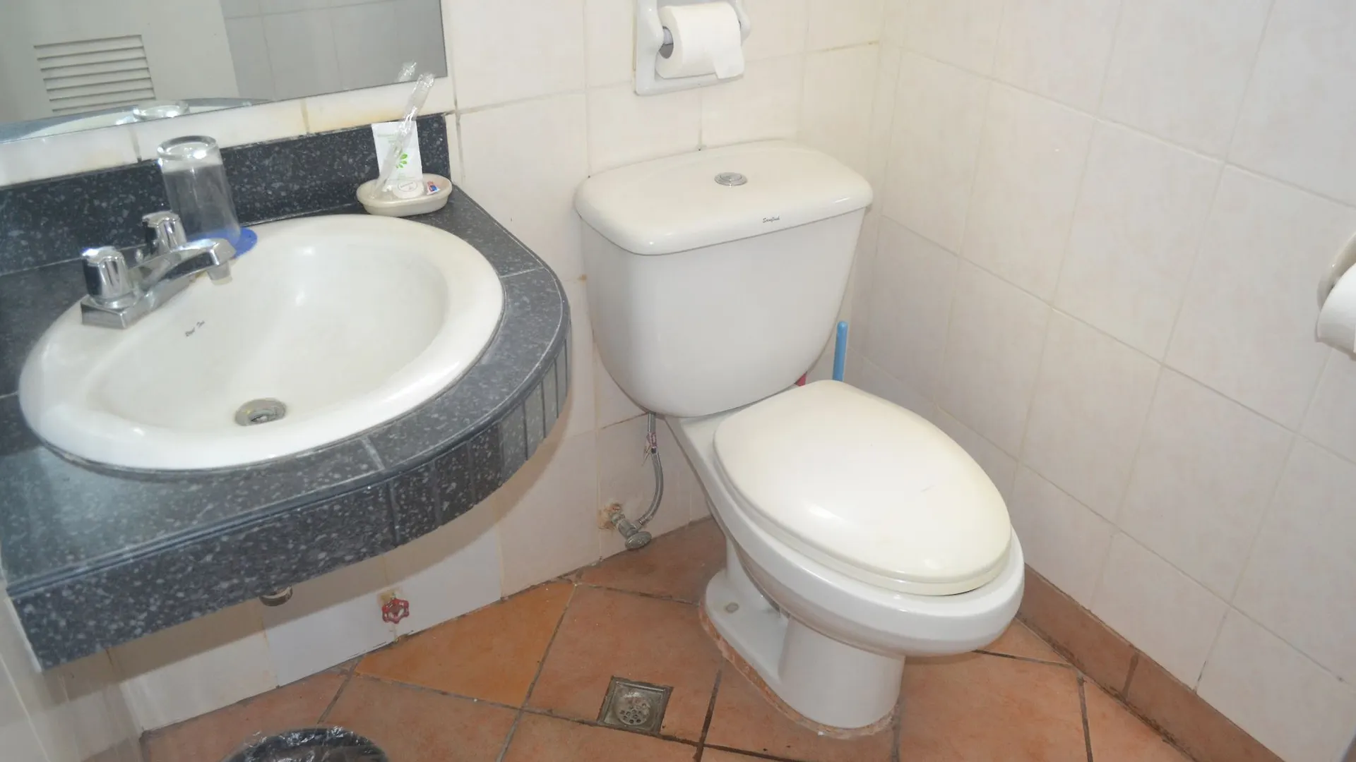 Apartelle Royal Ángeles