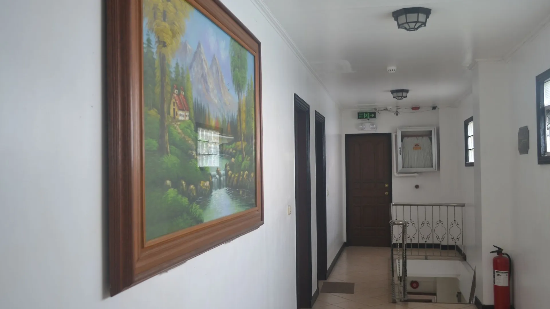 Apartelle Royal Ángeles