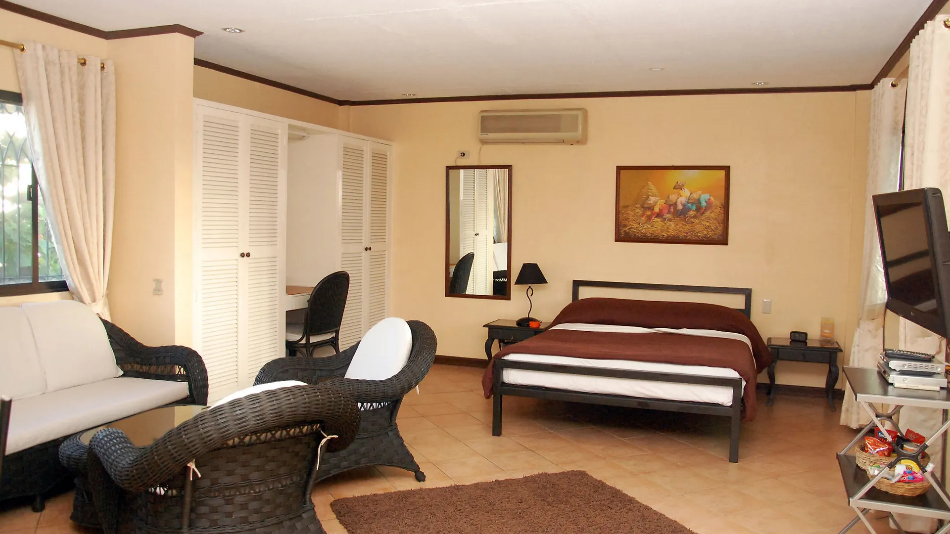 Apartelle Royal Ángeles